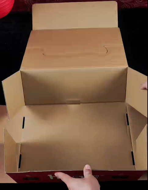 飛機盒可以變成收納盒一物兩用！(圖1)